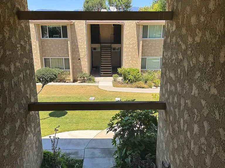 11170 Poplar St — Photo 4