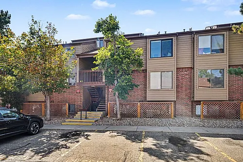 416 Wright St #304 Photo 1
