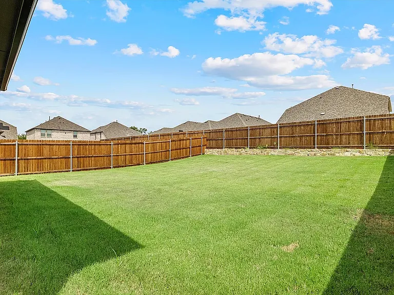 422 Wydown Dr — Photo 35