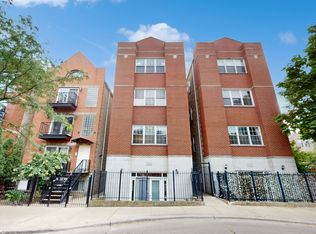 1340 N Dean St, Chicago, IL 60622