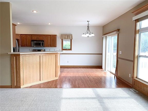 4th image of 1115 Mallard Bay Pl