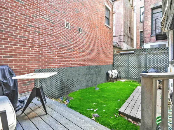 23 East 69th Street image 10 of 12