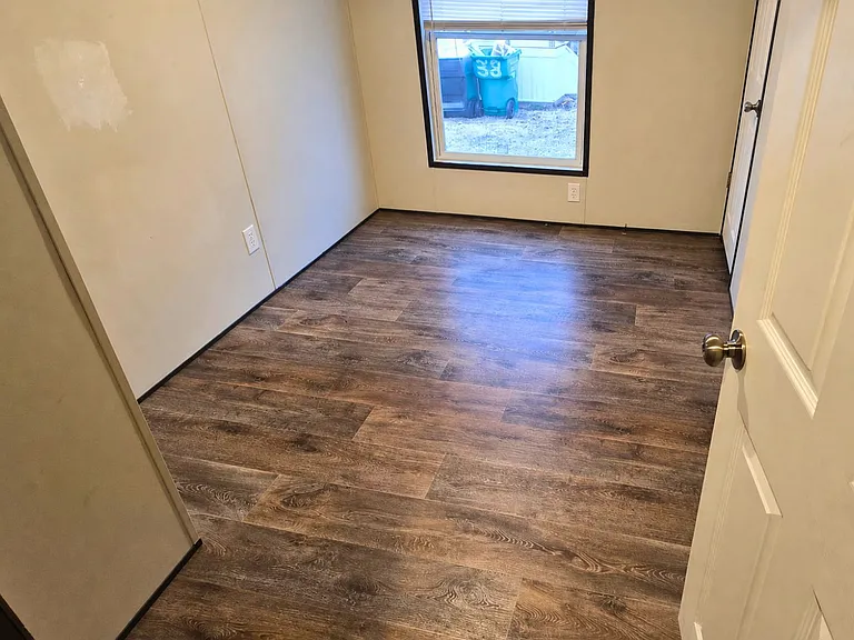 Hermosa Estates — Photo 18