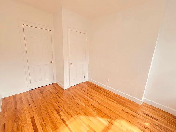 5th image of 173 E 101st St APT 11