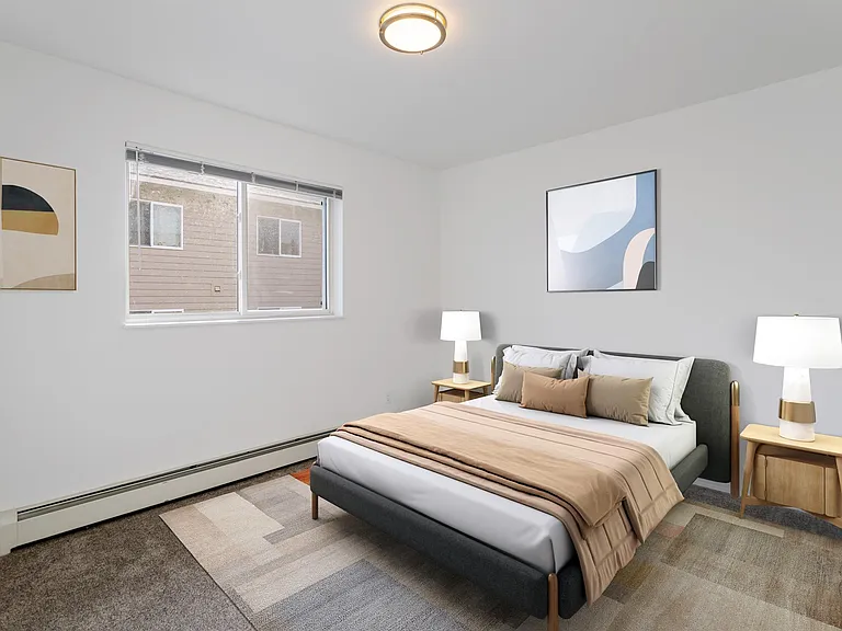 North Russell Apts-1650 N Russell — Photo 43