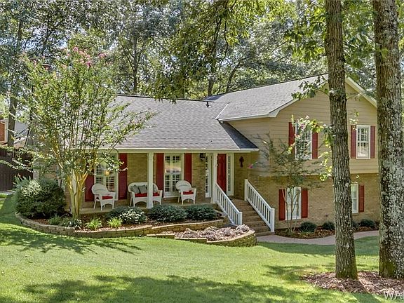 2nd image of 5317 Lakehurst Dr