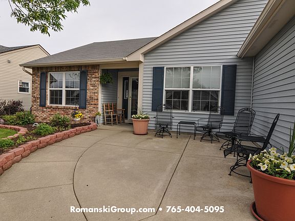 3rd image of 3918 Ginkgo Ct
