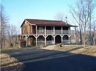 91 Friendship Hollow Rd N, Pleasant Shade, TN 37145