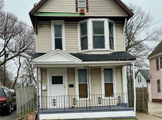 221 Maple St, Buffalo, NY 14204