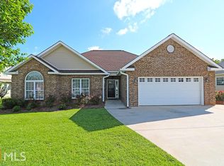 404 Sundowner Dr, Bonaire, GA