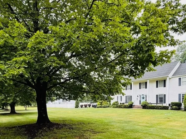 17 Sanford Rd, Mount Olive Twp., NJ 07828