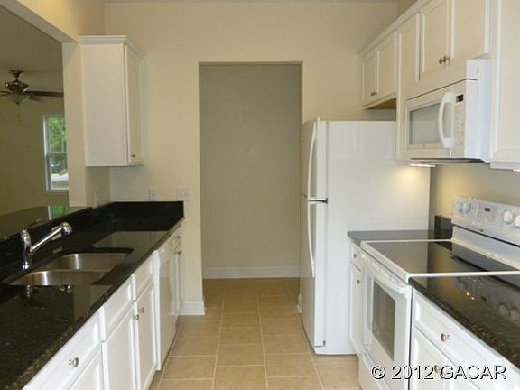 5th image of 23191 NW 179th Pl
