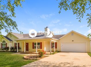 70 Serena Ct, Covington, GA 30016