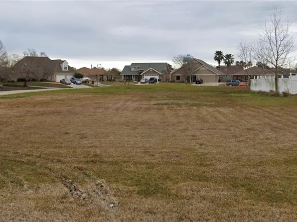 301 Windward Psge, Slidell, LA 70458