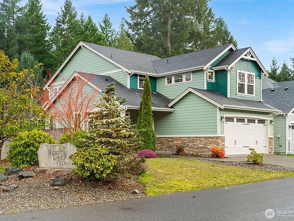 2nd image of 6551 36th Lane SE