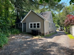 30 Peak St, Stamford, CT 06905