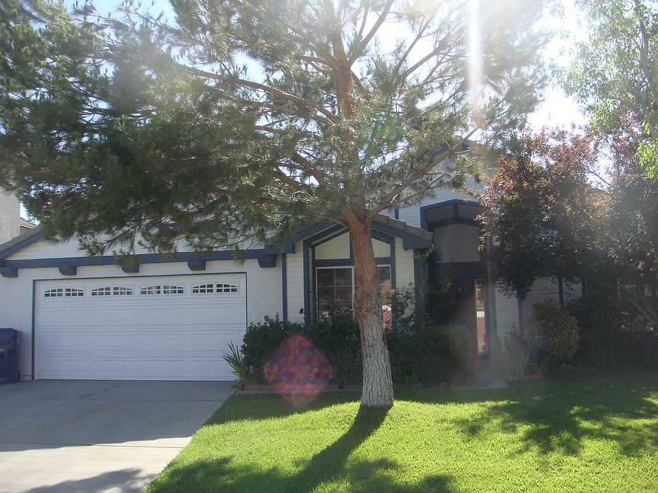 1st image of 37461 Highland Ct