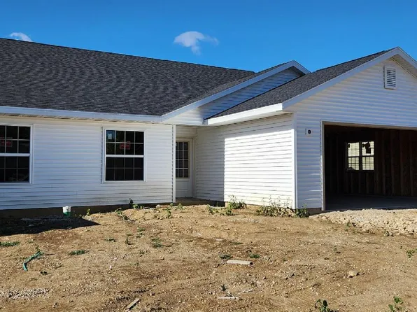 216 Betzer Road, Delavan, WI 53115