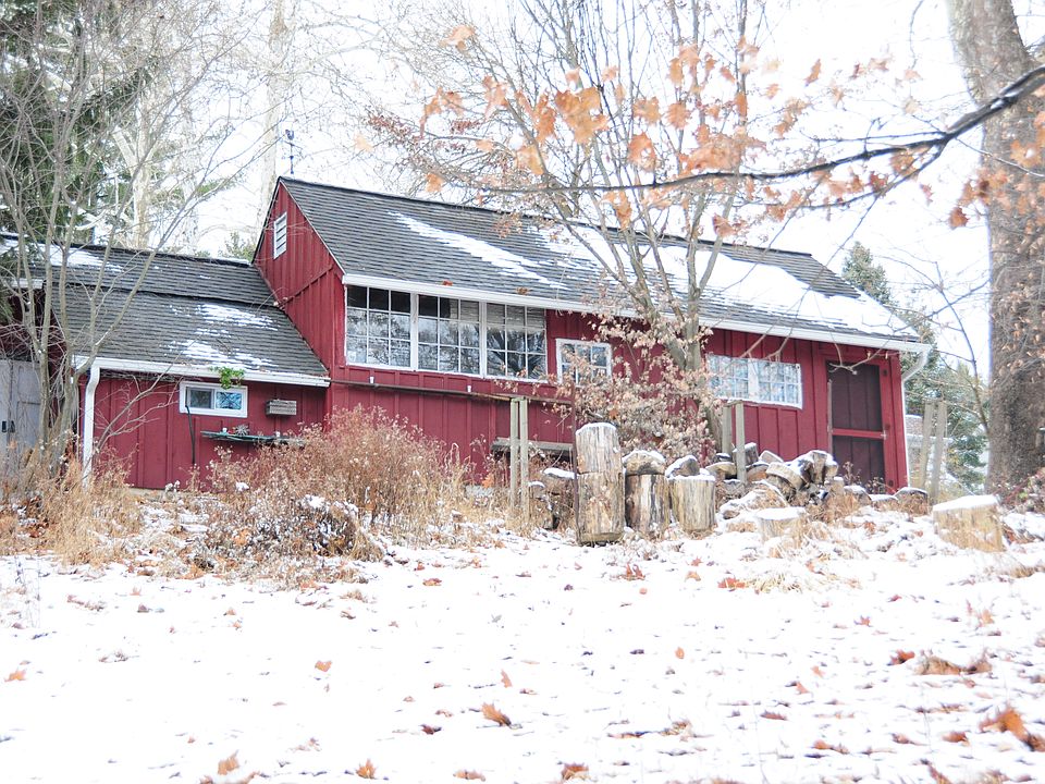 2nd image of 340 Kirk Ln