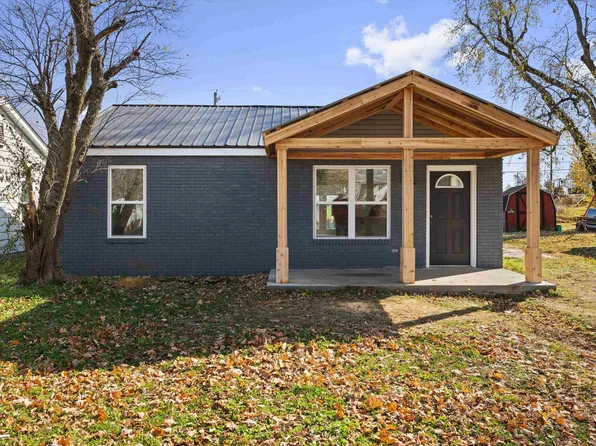 43 Senate Ave, Morganfield, KY 42437