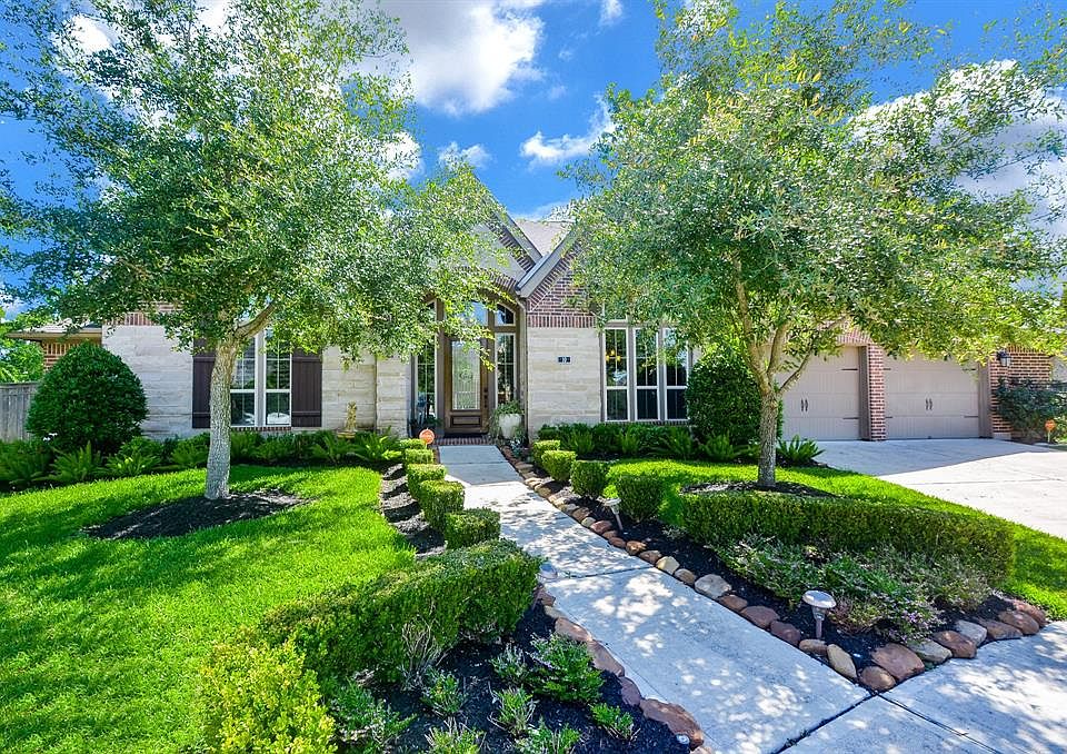 1st image of 10 Placido Way Ct