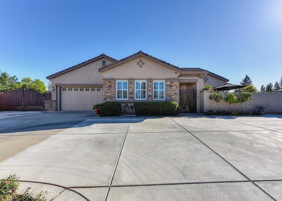 1st image of 7726 Mallon Ct