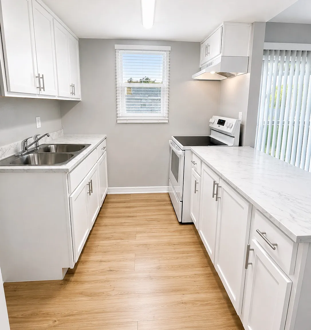 2 bed, 1.5 bath, 992 sqft, $1,550 — Photo 1