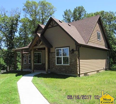 2nd image of 32900 Hill Ln