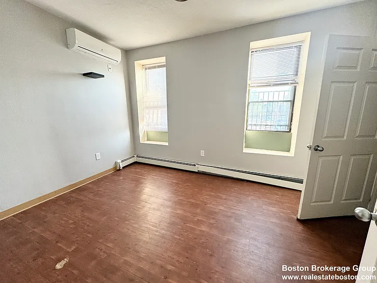 9 Ruggles St — Photo 13