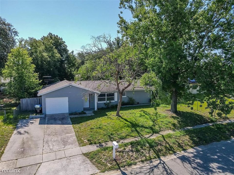 1st image of 1823 Bramblewood Dr
