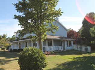 1424 Canal Ridge Dr, New Haven, IN 46774