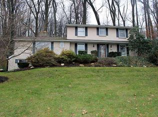 2740 Spring Valley Rd, Lancaster, PA 17601