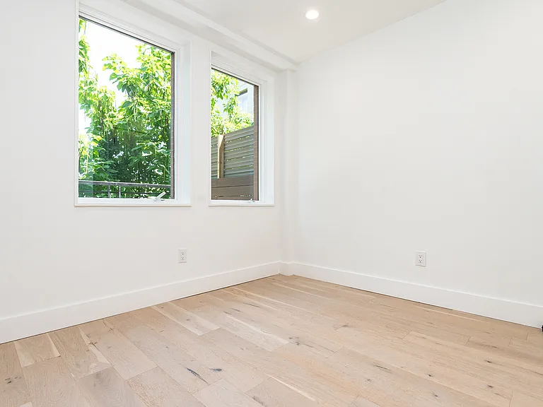 485 Tompkins Ave #3B — Photo 18