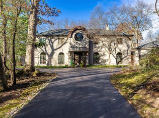 2614 Cerro Vista Dr, Rockford, IL 61107