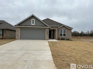 4000 Rimfire Rd, Waco, TX 76705