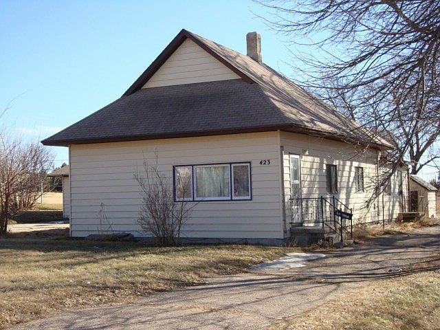 1st image of 423 E Oneill Ave