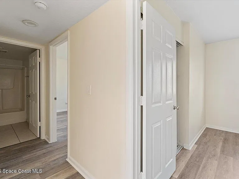 1870 Agora Cir SE #202 — Photo 11