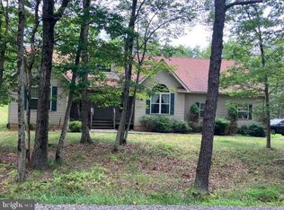 30 Lenape Trl, Albrightsville, PA 18210
