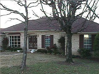 5th image of 1013 Panorama Dr