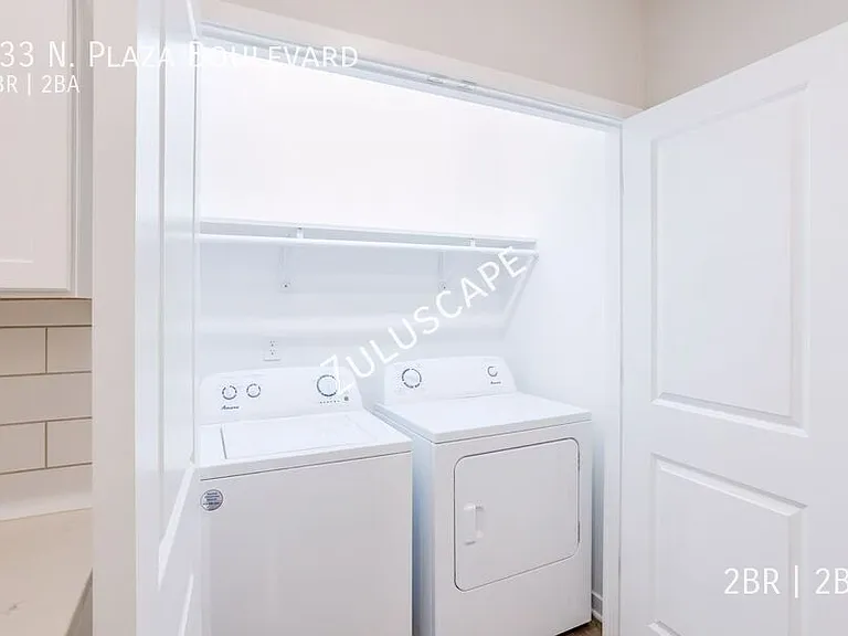 933 N Plaza Dr — Photo 4