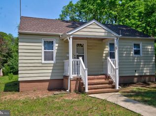 633 S Woodbury Rd, Pitman, NJ 08071