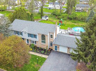 5500 Chenango Dr, Bethlehem, PA 18017