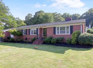 107 Greenbriar Rd, Spartanburg, SC 29302