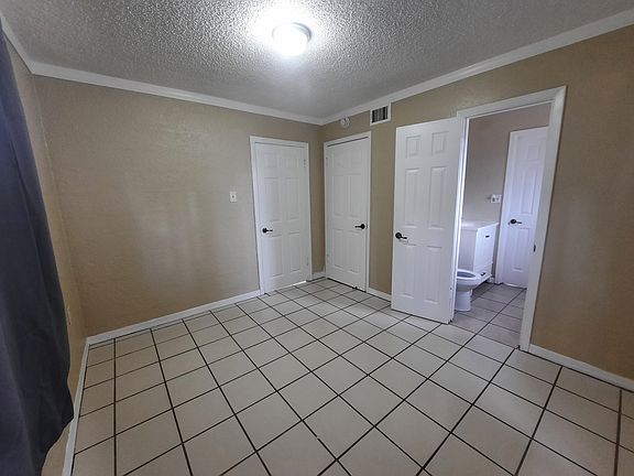 3rd image of 15661 Alma Ave