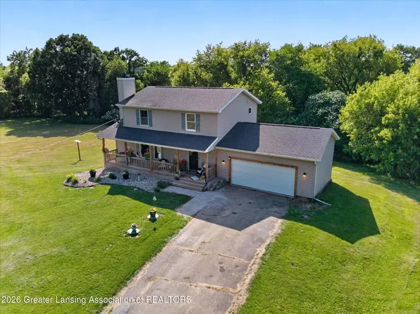 5240 Meridian Rd, Leslie, MI 49251