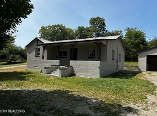 510 McConkey St, Madisonville, TN 37354