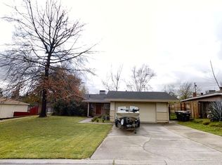 6912 Pin Oak Ct, Fair Oaks, CA 95628