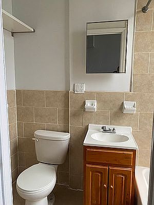 4th image of 235 E 111th St APT 1C