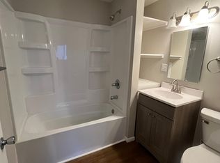 715 10th Ave #A, Coralville, IA 52241