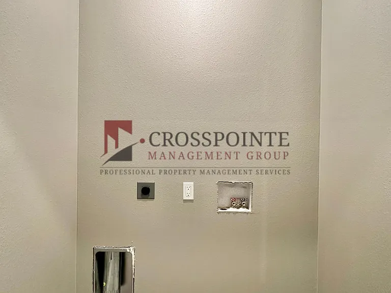 3 Bedroom 2.5 Bathroom Townhomes At Villa Rosa! Now Offering 1/2 Off First Full Months Rent! — Photo 12